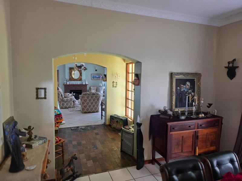 4 Bedroom Property for Sale in Gansbaai Central Western Cape